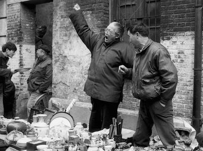 老照片:二十五年前的上海,记忆中的两湾一宅
